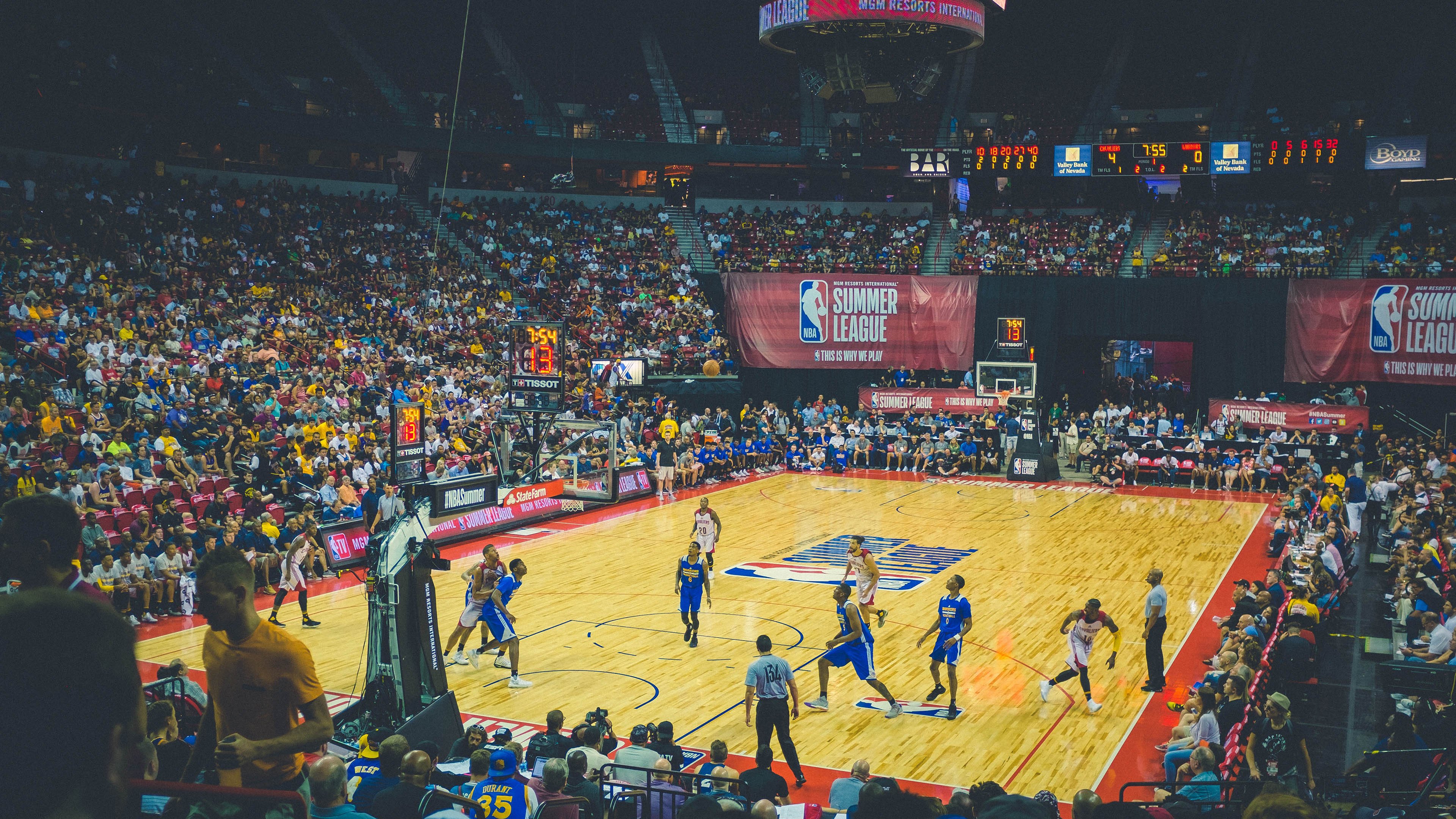 王者荣耀 线上赛事影响力增强，王者荣耀赛事线下